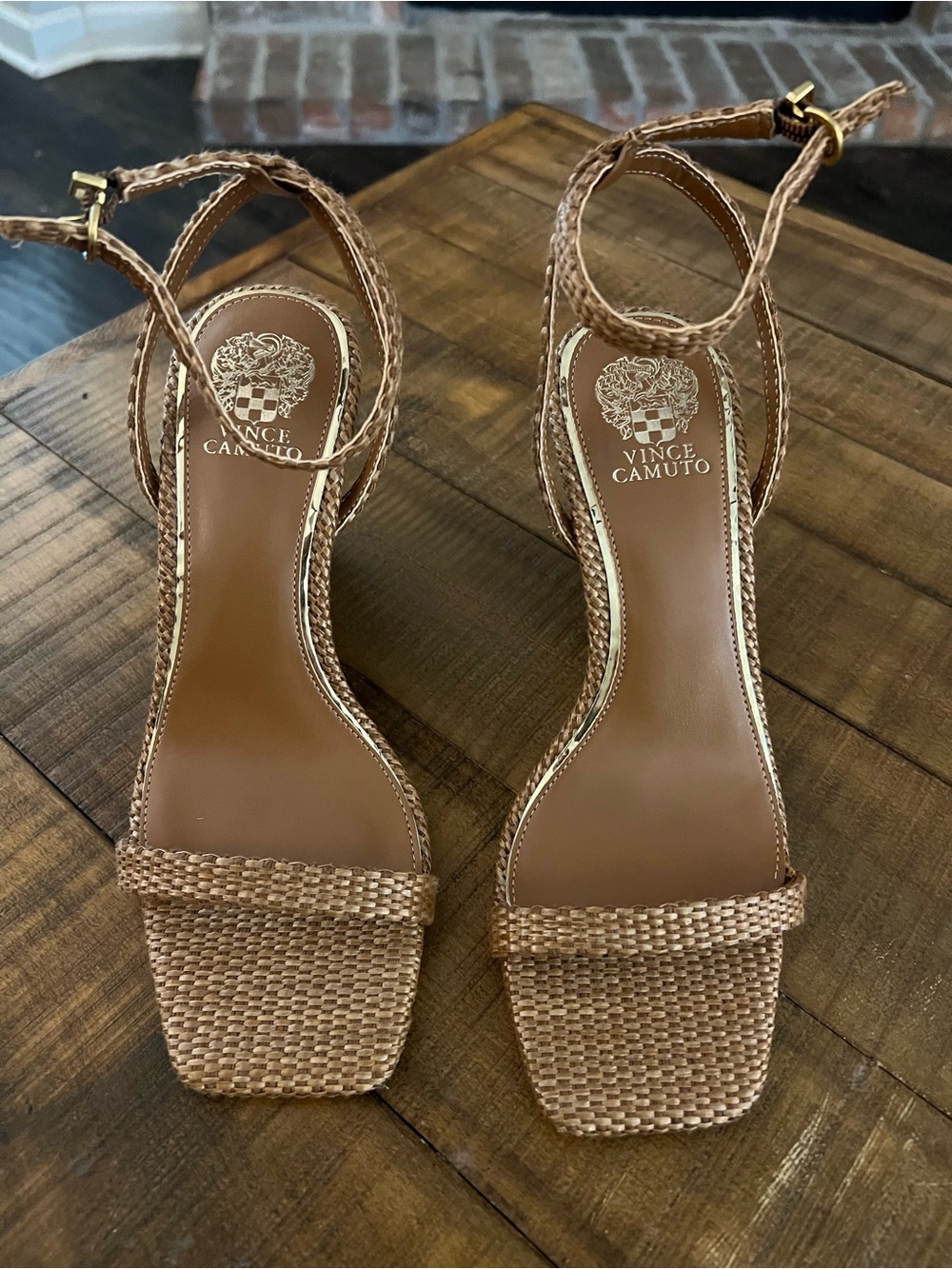 Vince Camuto Wedge sandal size 6.5 - Picture 6 of 8
